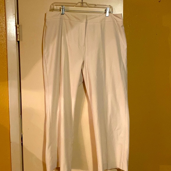 Grace elements khaki cropped pants. Sz 16 great condition. - Picture 1 of 6